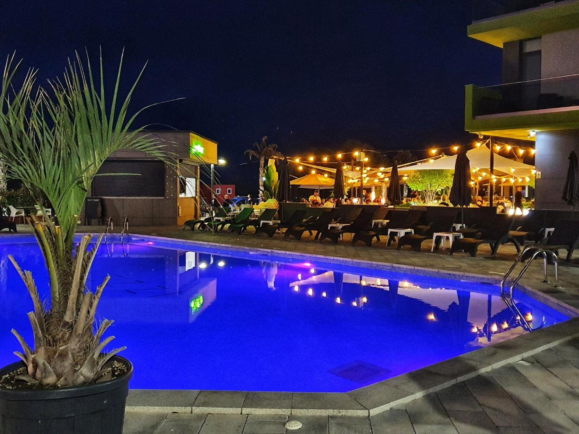 Aquamarine - Pool & Spa Beach Resort Navodari Exterior photo