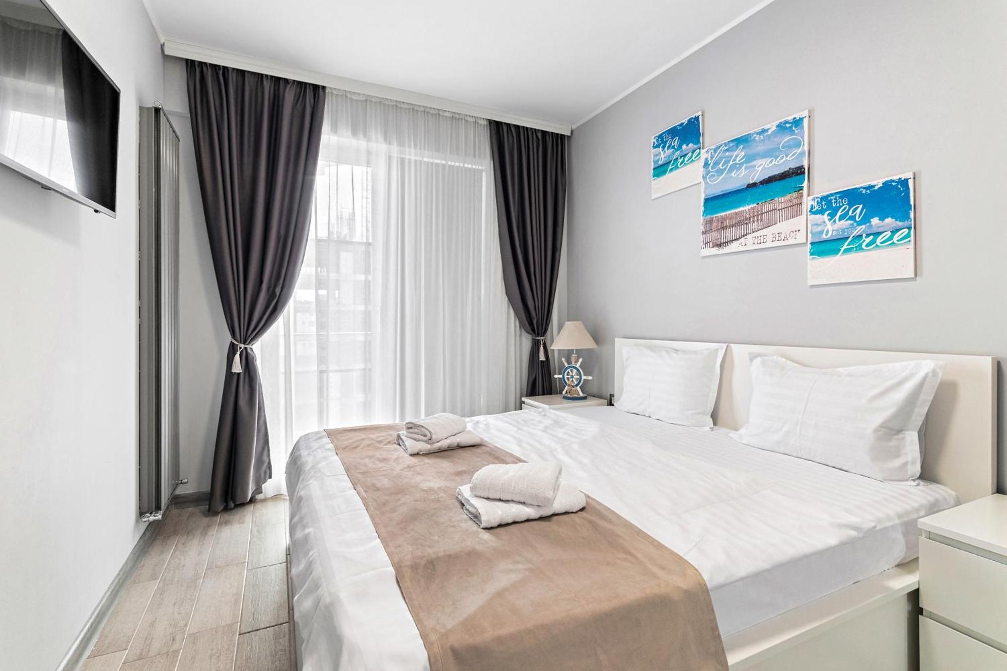 Aquamarine - Pool & Spa Beach Resort Navodari Exterior photo